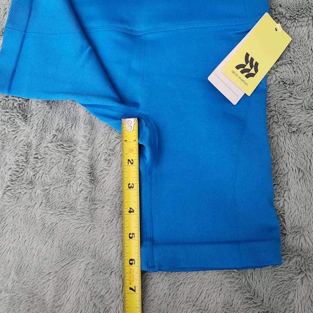 All in Motion Women’s Seamless High-Rise Core Bike Shorts Blue 6